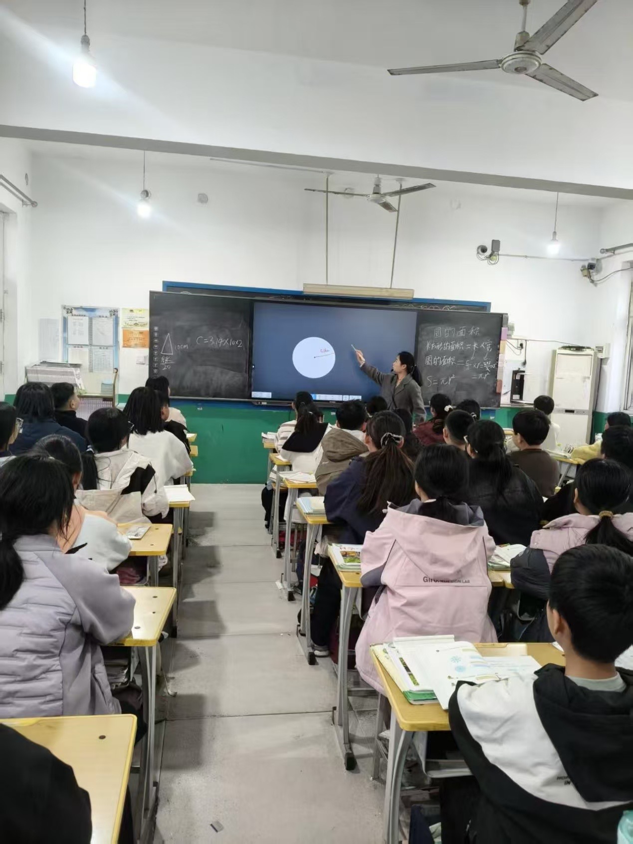 【就业典型】以青春之我，筑教育之基